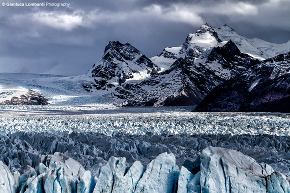 Glaciar Perito Moreno tra luci e ombre (Parque Nacional Los Glaciares, Santa Cruz, Patagonia Argentina)