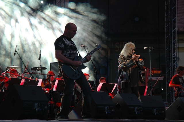 più grandi chitarristi - chitarristi famosi I più grandi chitarristi rock della storia - chitarristi famosi
