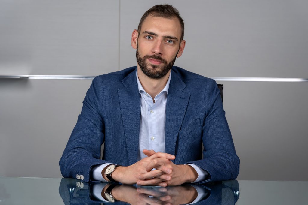 Leonardo Casini Simple Agency Dentsu Leonardo Casini Simple Agency Dentsu